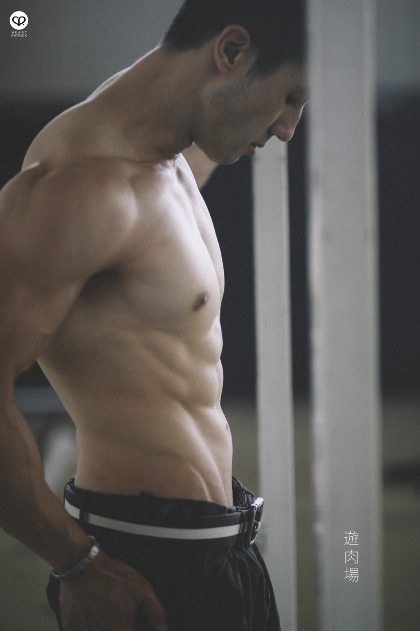 asian male portrait bodybuilding powerlifting gym fitness sixpack